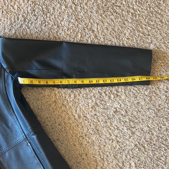 Leather Jacket - Picture 6 of 8